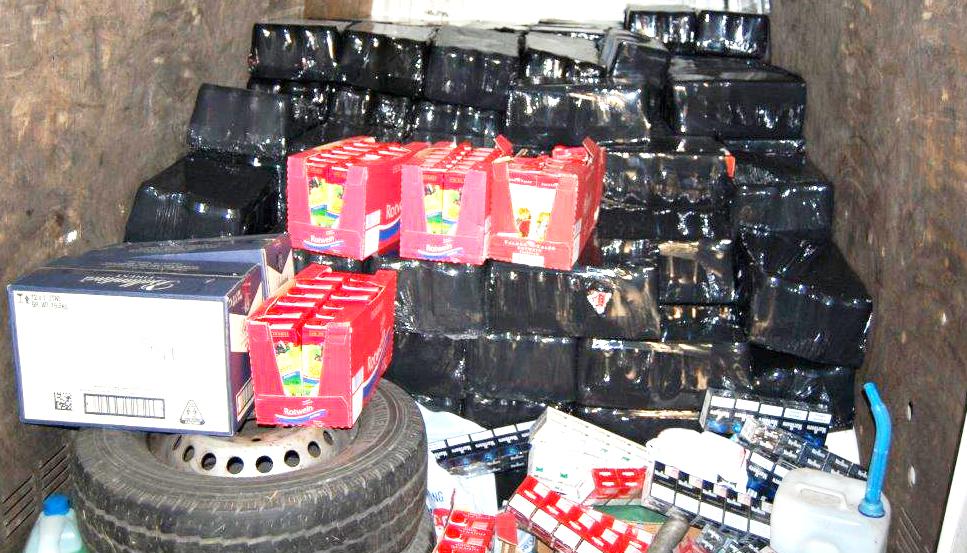 Tre utlendinger tatt