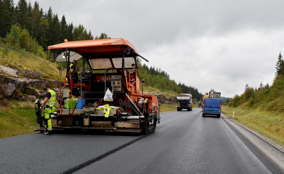 3 700 kilometer ny asfalt