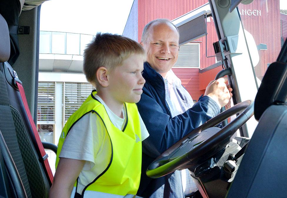 Stilte opp for de minste