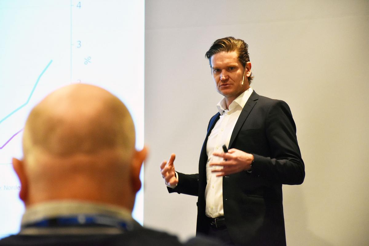 - Økonomien går så det suser