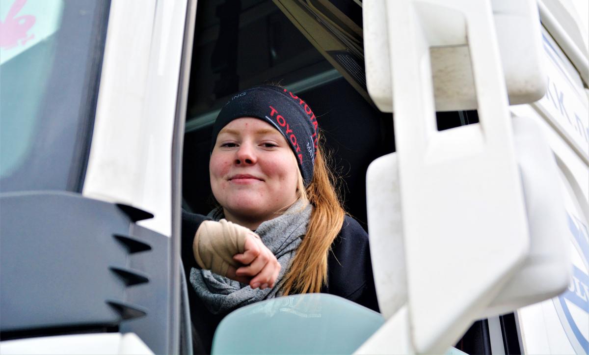 – Å kjøre lastebil er som å ri hest