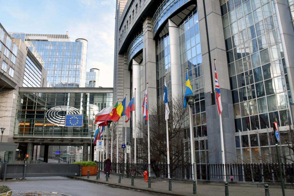 Søker praktikant til EU-kontoret