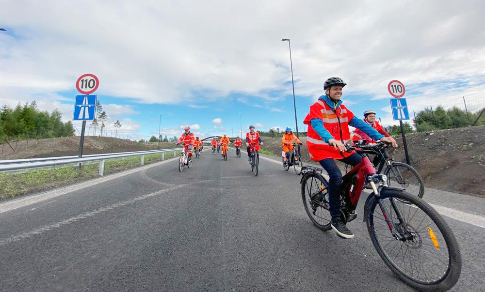 – Mangler fortsatt ni kilometer veg