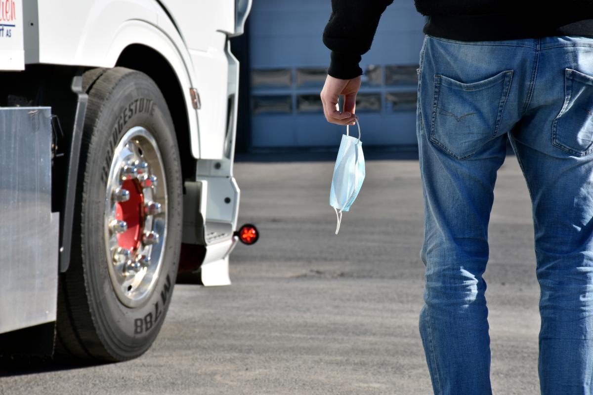 Vaksineløsning for sjåfører etter påtrykk fra NLF