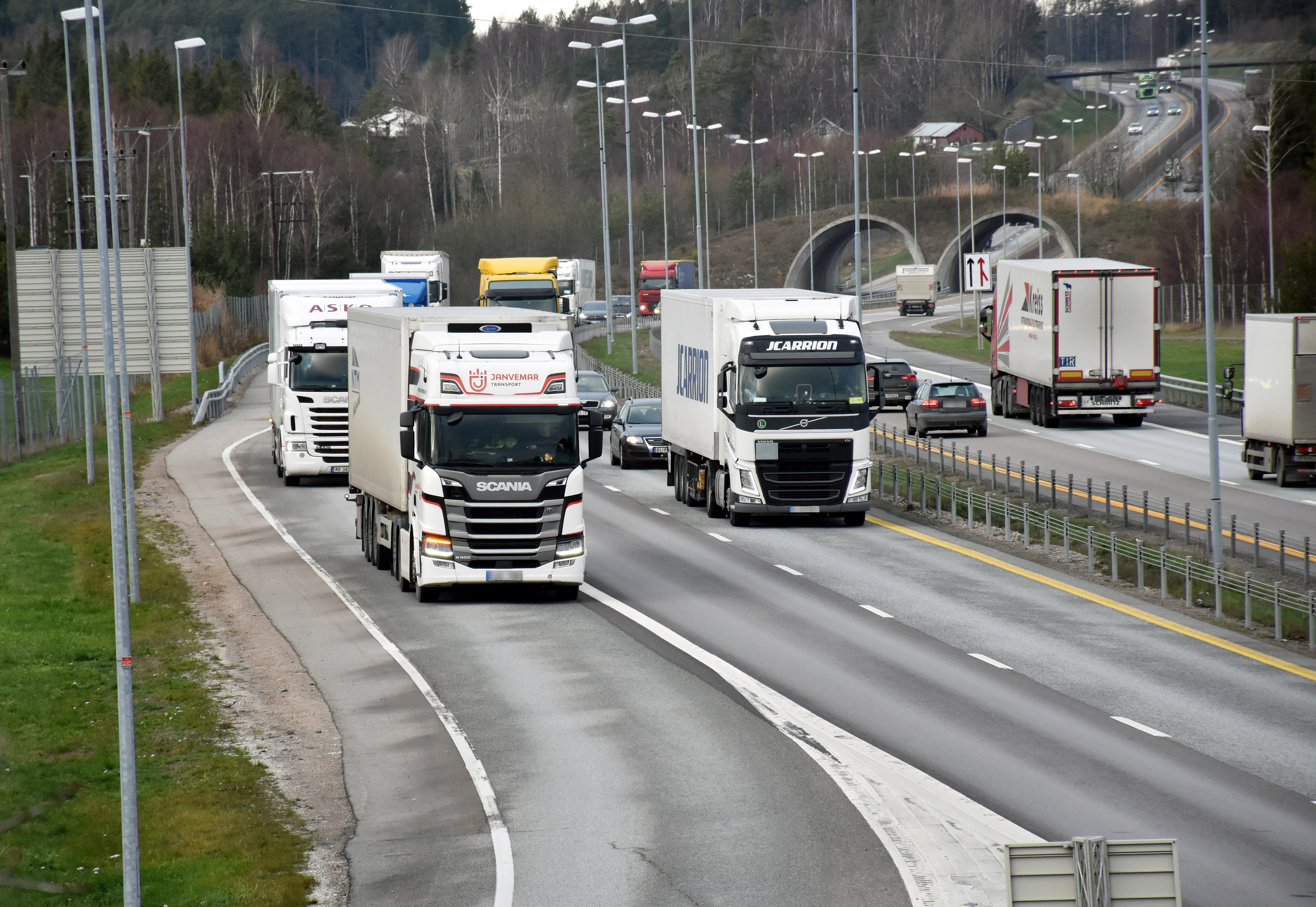 Ingen ønsker å bygge døgnhvileplass på denne travle strekningen 