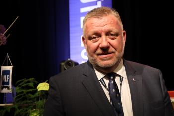 Geir A. Mo takker for 11 år som admin.dir i NLF