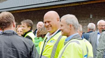 FØR TIDEN: Albert Kr. Hæhre (i midten) er godt tilfreds med gjennomføringen.