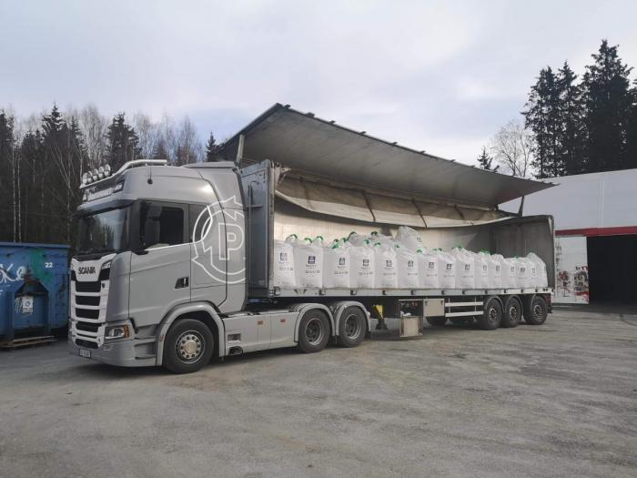 HARD KONKURRANSE: Partifrakt kjører hovedsakelig innen bygg- og anleggsbransjen. Miljøprofilen gir dem et konkurransefortrinn. Foto: Jamieson Pothecary