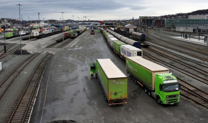 Langtransport på jernbane mister stadig større fotfeste til lavprisaktører på vegen. Illustrasjonsfoto: Stein Inge Stølen