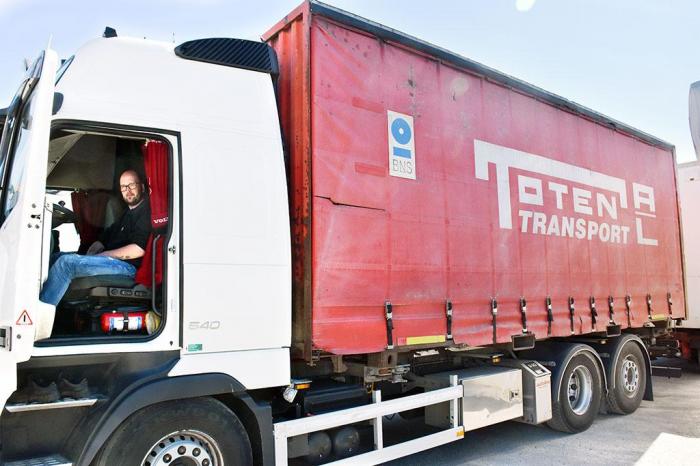 Kenneth tror stadig flere vil velge modulvogntog i fremtiden. Foto: Stein Inge Stølen