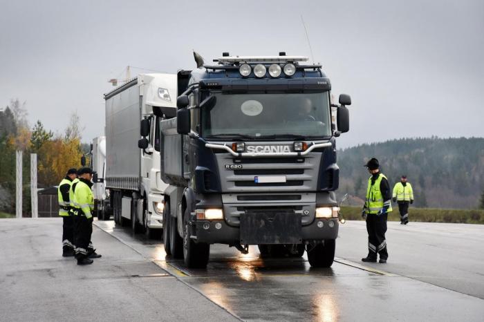 Statens vegvesen driver kontrollvirksomhet også i disse koronatidene. Det skal vi være glade for. Foto: Stein Inge Stølen