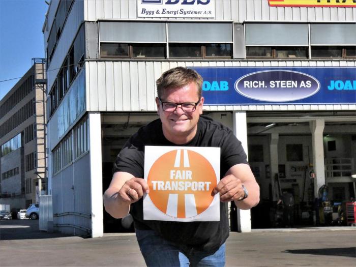 Fair Transport er et kvalitetssikringsprogram for NLF-medlemmer. Helge R. Olsen var blant de første i Norge som ble sertifisert. Foto: Lars Thorvaldsen