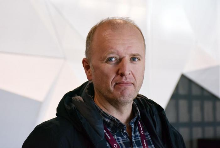 Sjåførene i Vlantana Norge har blitt svindlet for svimlende pengesummer, som med enkelhet kanaliseres til Vlantana i Litauen gjennom fakturering av tjenester levert på tvers av selskapene. Ifølge Per Herman Pedersen i Krimseksjonen er det ikke vanskelig å skjule den reelle fortjenesten på denne måten. Foto: Stein Inge Stølen