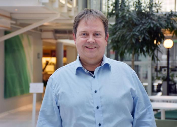 Ove Erik Vika mener ledelsens engasjement for HMS-arbeidet er en klar suksessfaktor. Foto: Stein Inge Stølen