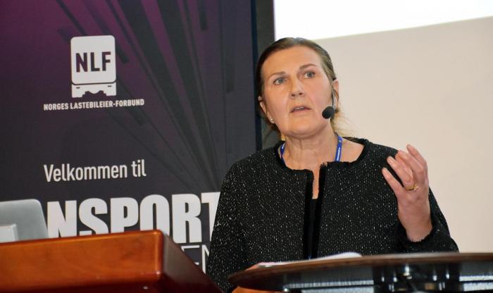 Ingrid Dahl Hovland ønsker å ta for seg fjordkrysningene hver for seg, og ikke låse seg til en overordnet ferjefri tankegang. Foto: Stein Inge Stølen
