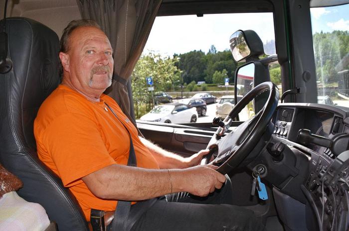 Trond Erik Hansen håper flere bedrifter vil ta imot lærlinger i fremtiden. Foto: Stein Inge Stølen