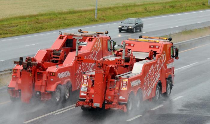 PÅ VEI: Kanskje for å hjelpe deg? Foto: Stig Odenrud