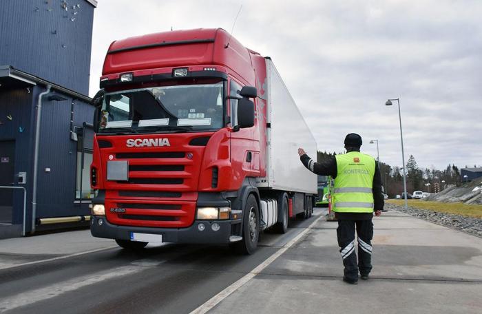 : I følge Tron Ersvik er bare 37 kabotasjetransporter anmeldt for brudd på regelverket siden februar i 2015. Illustrasjonsfoto: Stein Inge Stølen